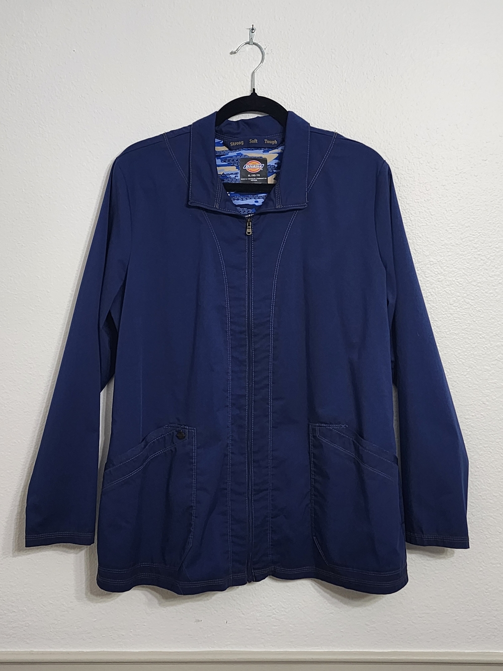 Dickies Women’s Navy Zip-Front Scrub Jacket XL